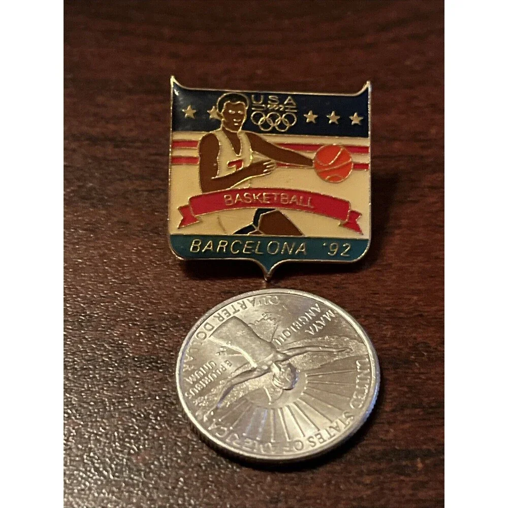 Vintage Olympic Games 1992 Barcelona Team USA‎ Basketball Lapel Hat Pin